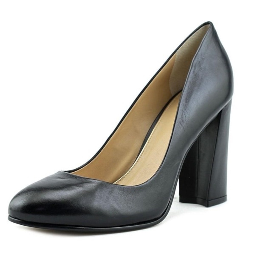 VC John Camuto Abigail Women Black Pumps